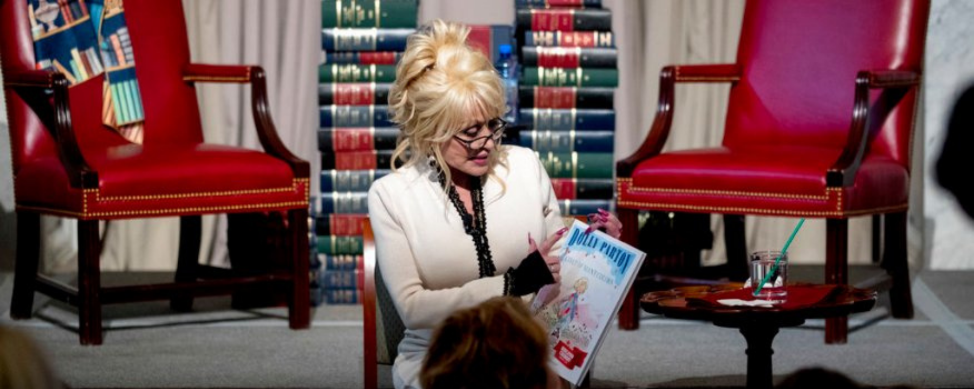 Dolly Parton’s Imagination Library Receives Library of Congress Literacy Award