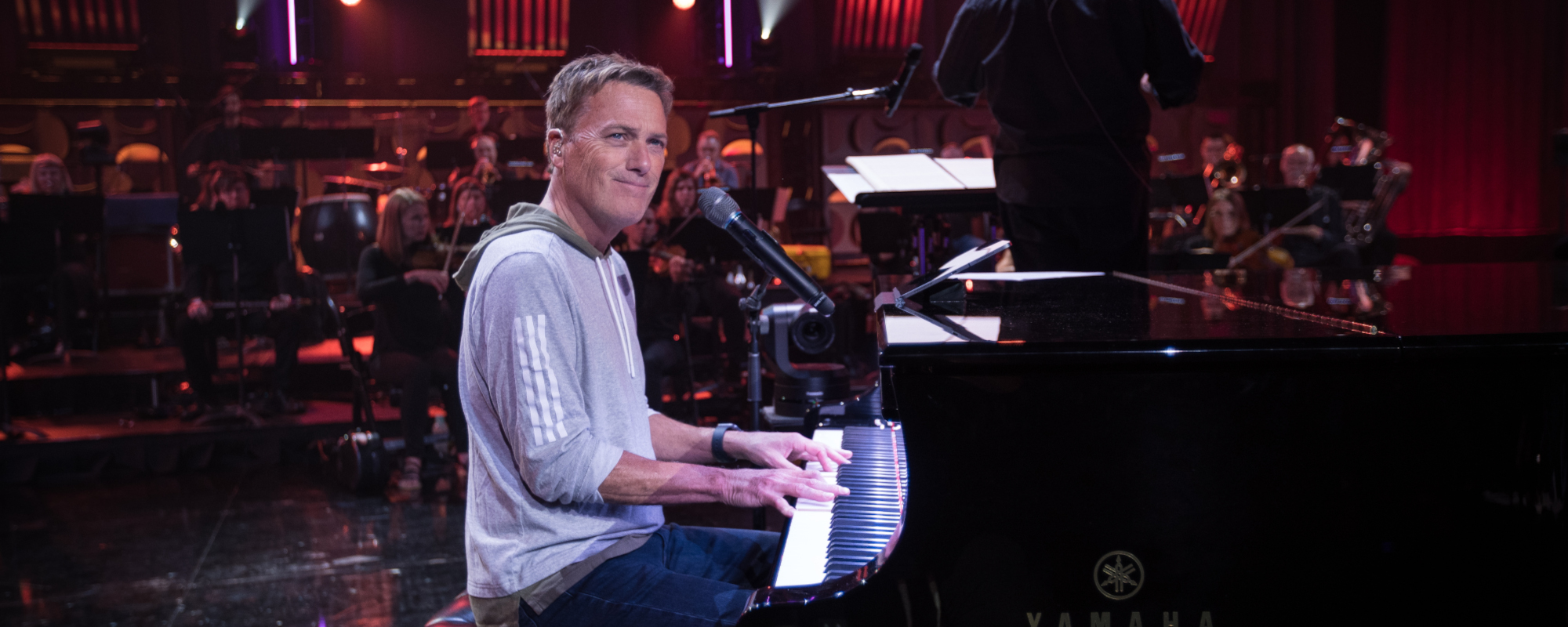 Michael W. Smith Releases Reimagined No. 1 Record “Worship Forever” on 20th anniversary