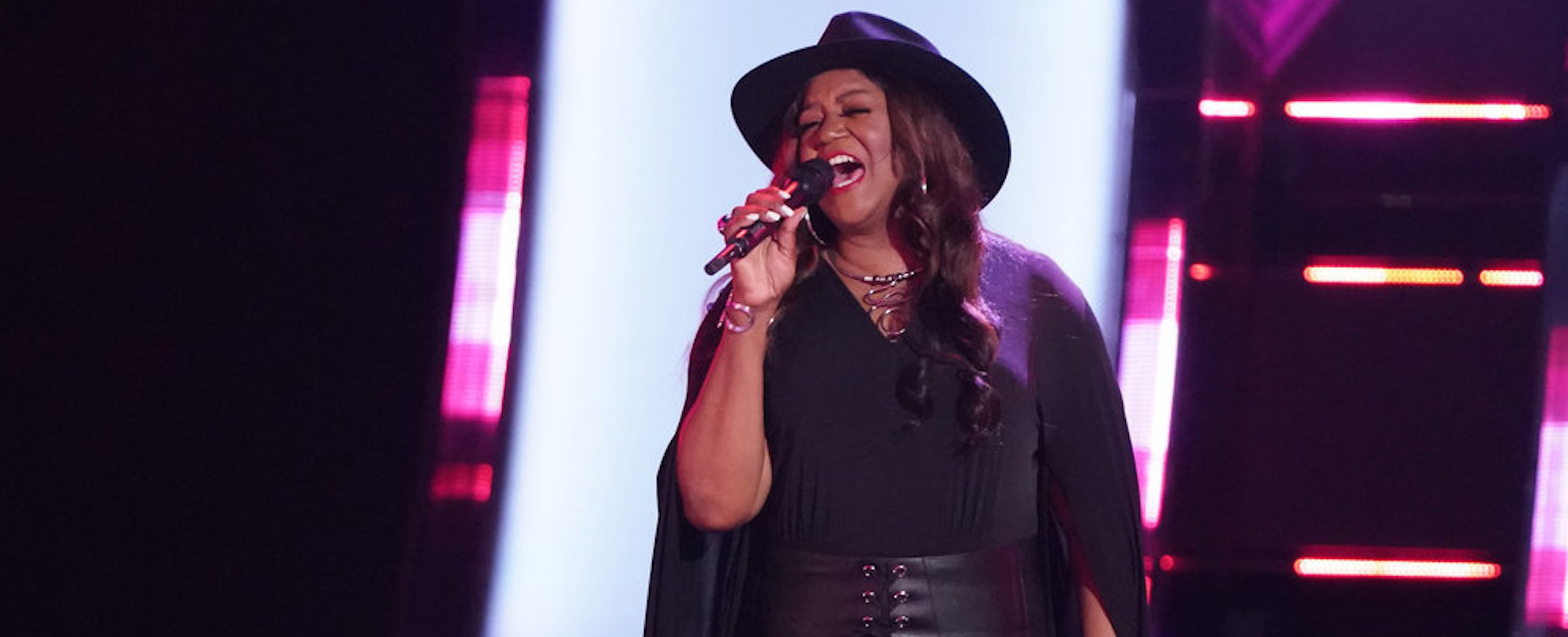 Blake Shelton Calls Wendy Moten’s ‘The Voice’ Performance “Top 3 Blind Audition of All Time”