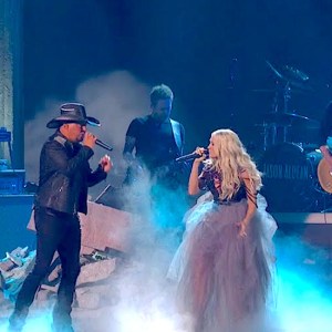 Jason Aldean, Carrie Underwood Deliver Smoldering Performance At CMA Awards