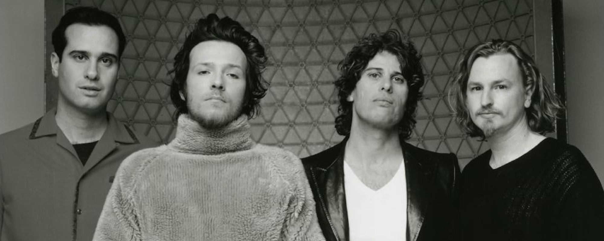 Behind The Album Tiny Music Songs From The Vatican Gift Shop Stone Temple Pilots American Songwriter Behind The Album Tiny Music Songs From The Vatican Gift Shop Stone Temple Pilots American Songwriter