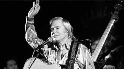 did george jones tour with elvis