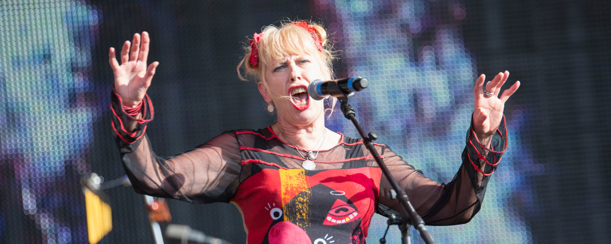 Hazel O’Connor Recovering from “Serious Medical Event” & Medically Induced Coma
