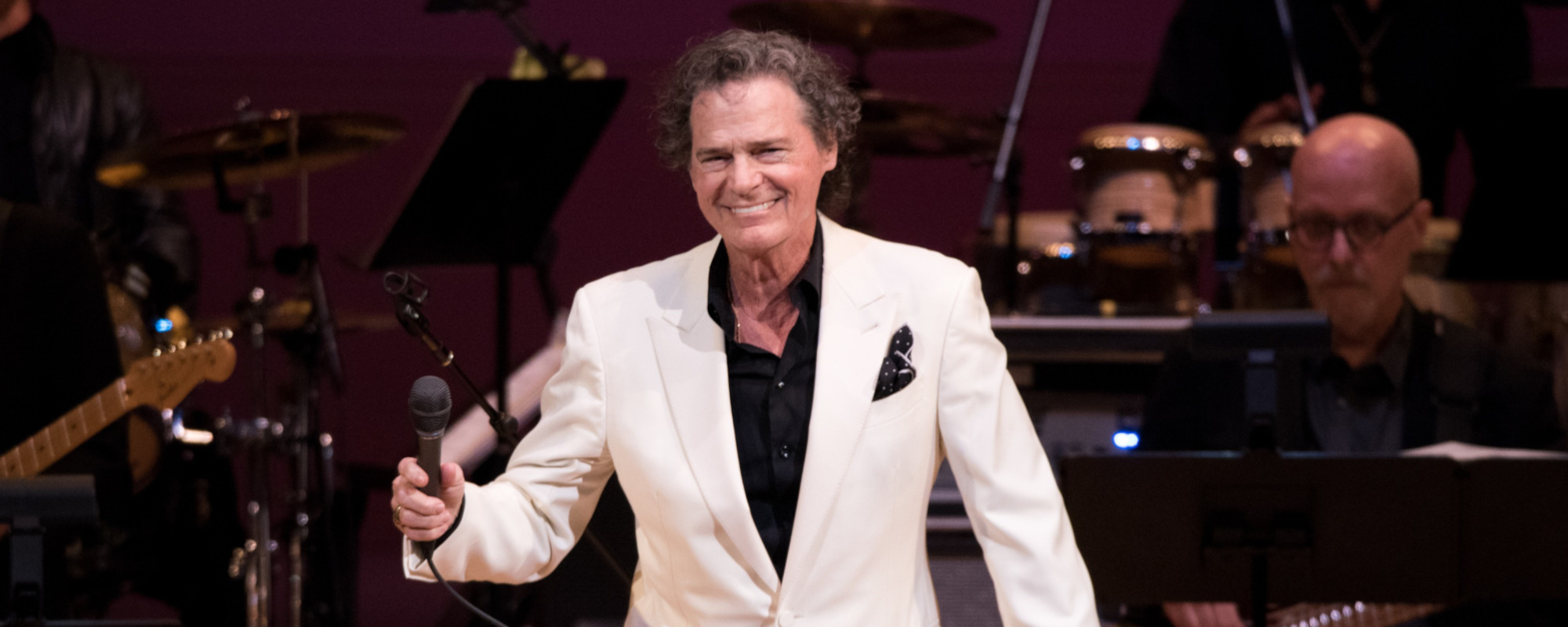 Review: A Timeless Tribute to B.J. Thomas - American Songwriter