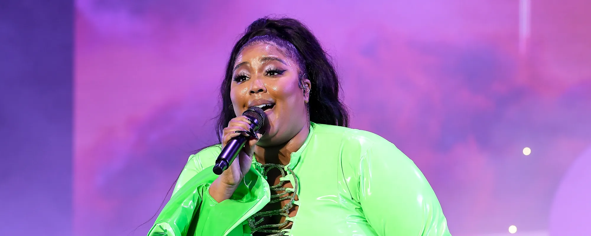 Lizzo Apologizes Update: Lizzo Gets Accused of Ableism for Lyric Choice in Latest Song “Grrrls”