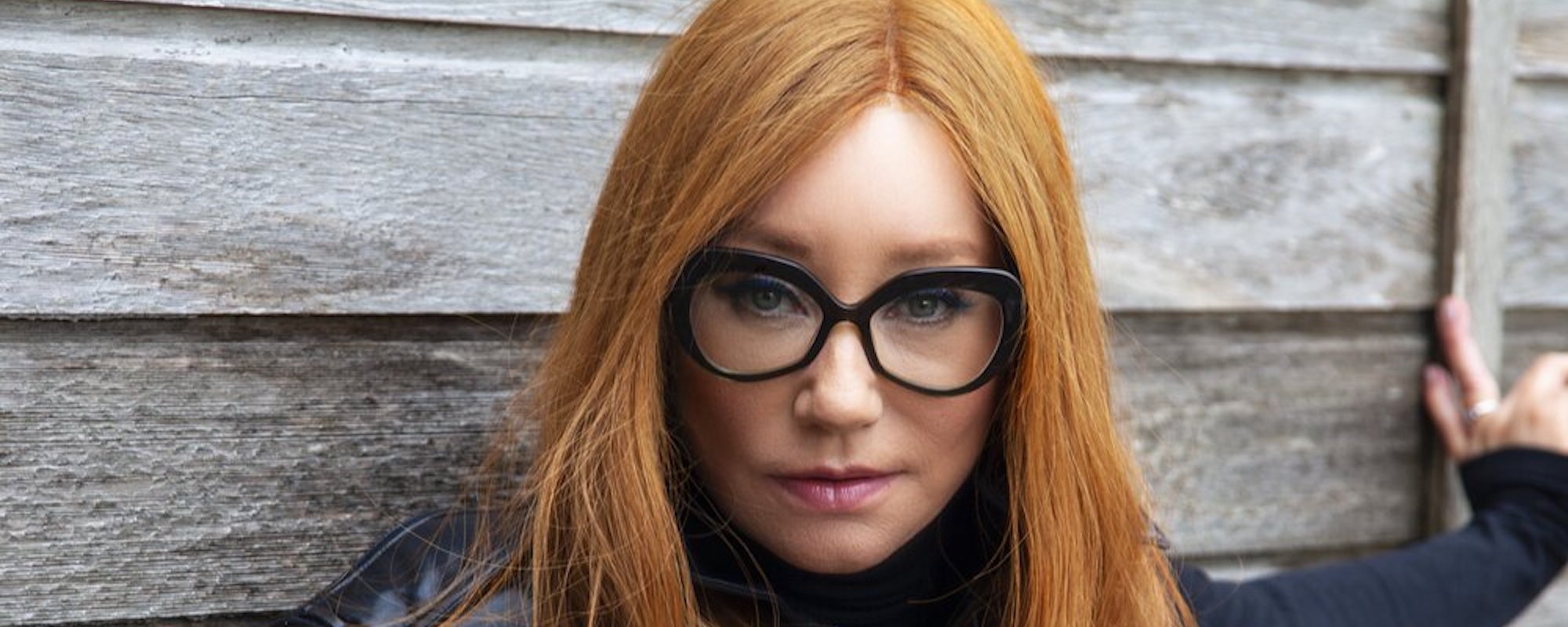Tori Amos Commemorates 30th Anniversary of Debut with Graphic Novel Written by Neil Gaiman, Margaret Atwood and More