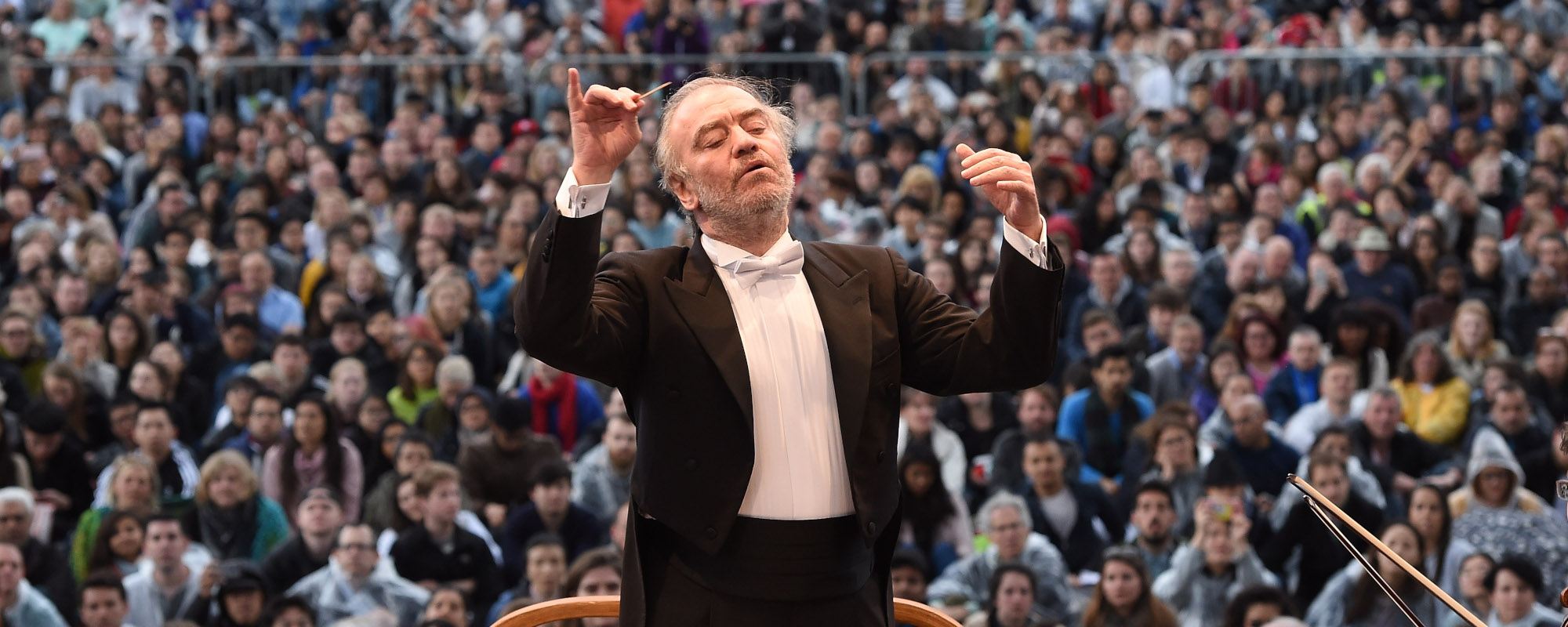 German Symphony Orchestra Fires Conductor Over Support for Russian President Putin