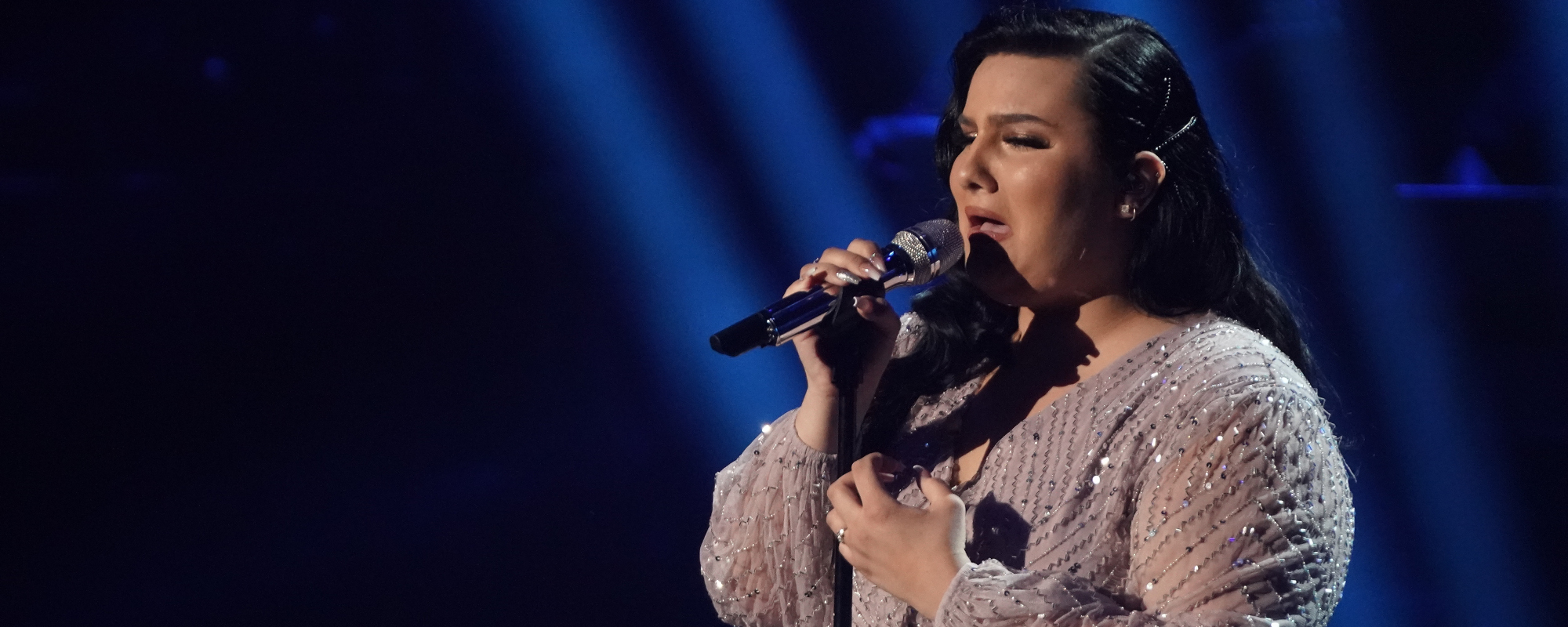 ‘American Idol’ Contestant Nicolina Blows Judges Away with “Hallelujah” Performance