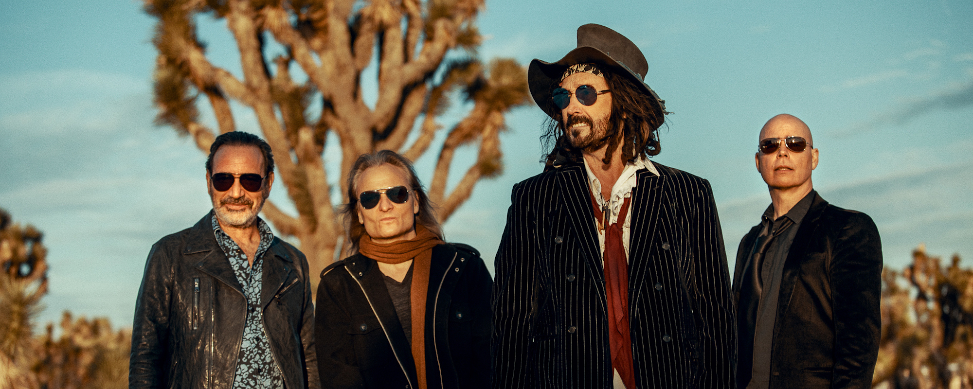 Mike Campbell Reunites with Tom Petty and the Heartbreakers Drummer Stan Lynch on Dirty Knobs Tour