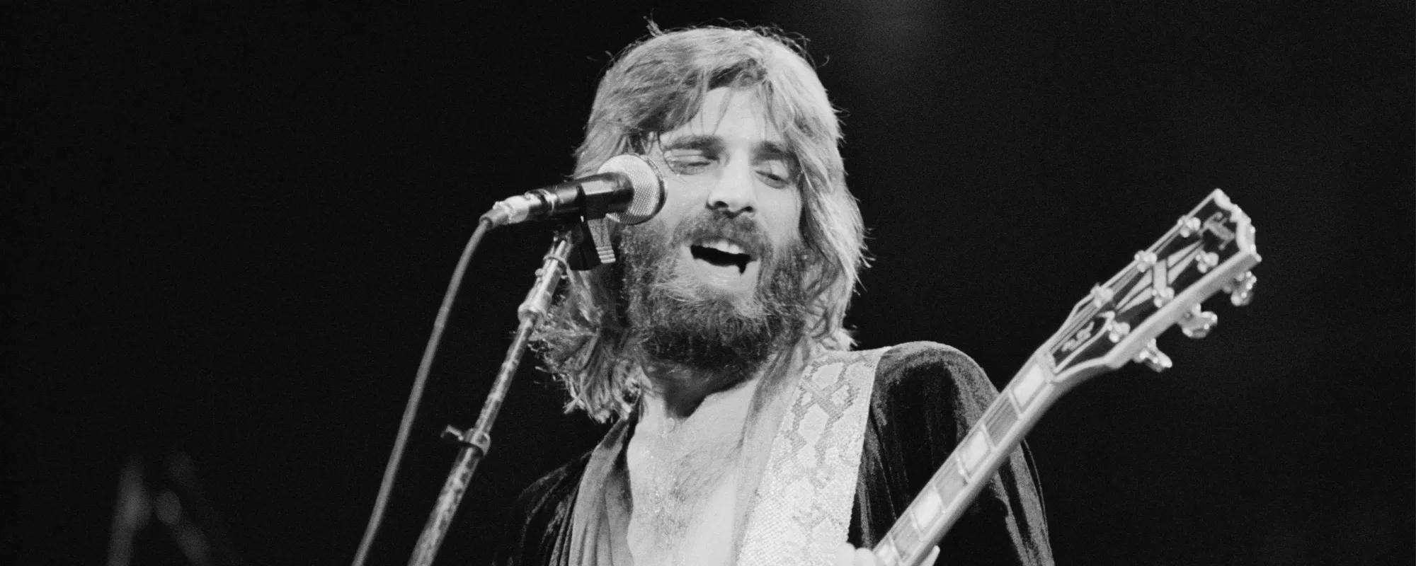 5 Songs You Didn’t Know Kenny Loggins Wrote for Other Artists