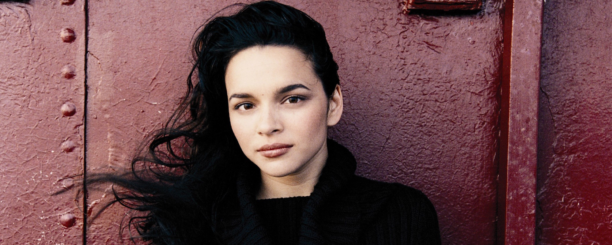 Norah Jones Returns to Original Recordings from ‘Come Away With Me’ 20 Years Later
