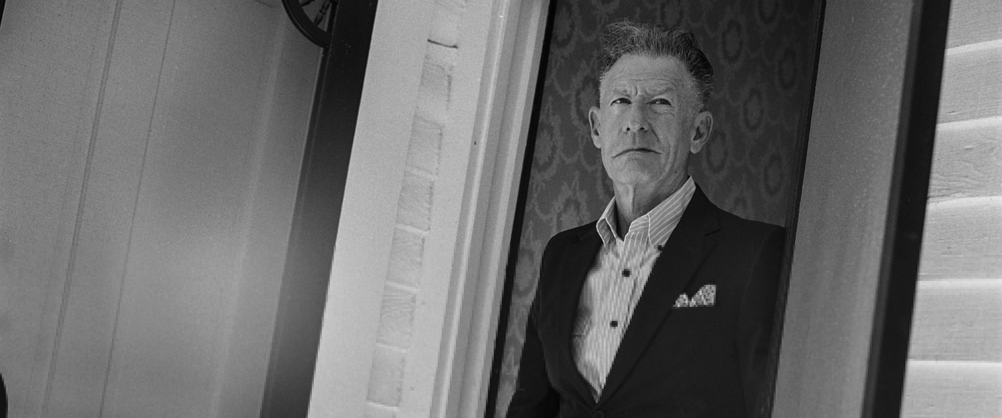 From Music Lessons to Grammy Awards, Lyle Lovett Appreciates His Good Creative Fortunes