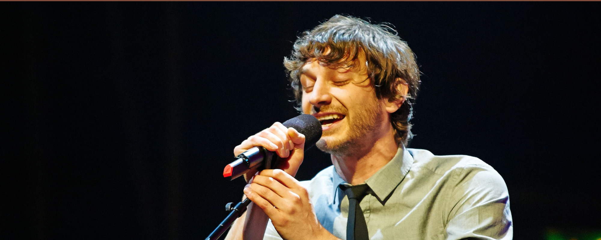 Behind the History and Meaning of the Song “Somebody That I Used To Know” by Gotye
