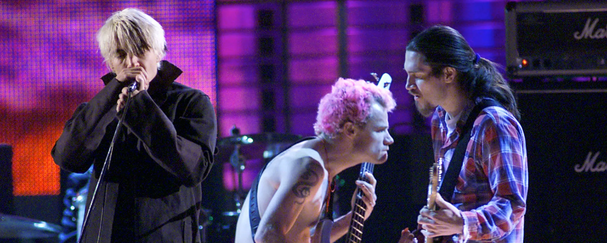 The Meaning Behind the Addictive Song “Under the Bridge” by Red Hot Chili Peppers