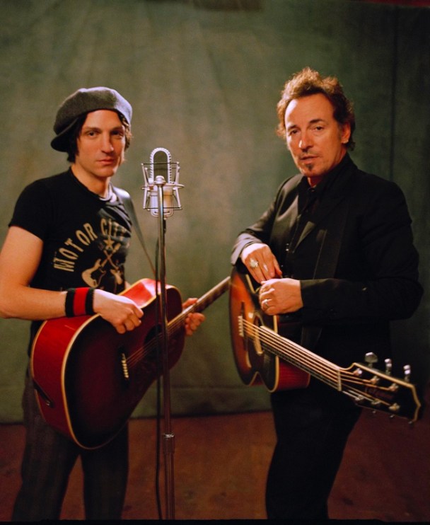 Jesse Malin Reaches for the Stars on Reissued ‘Glitter in the Gutter ...