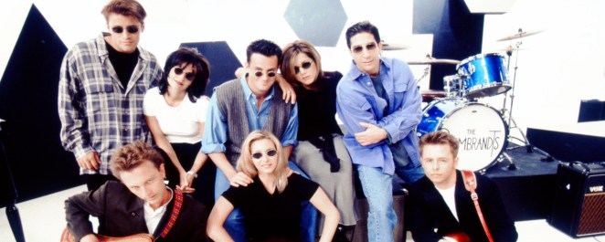 The Rembrandts performs the official music video for the 'Friends' theme song "I'll Be There For You" with the cast in New York City.