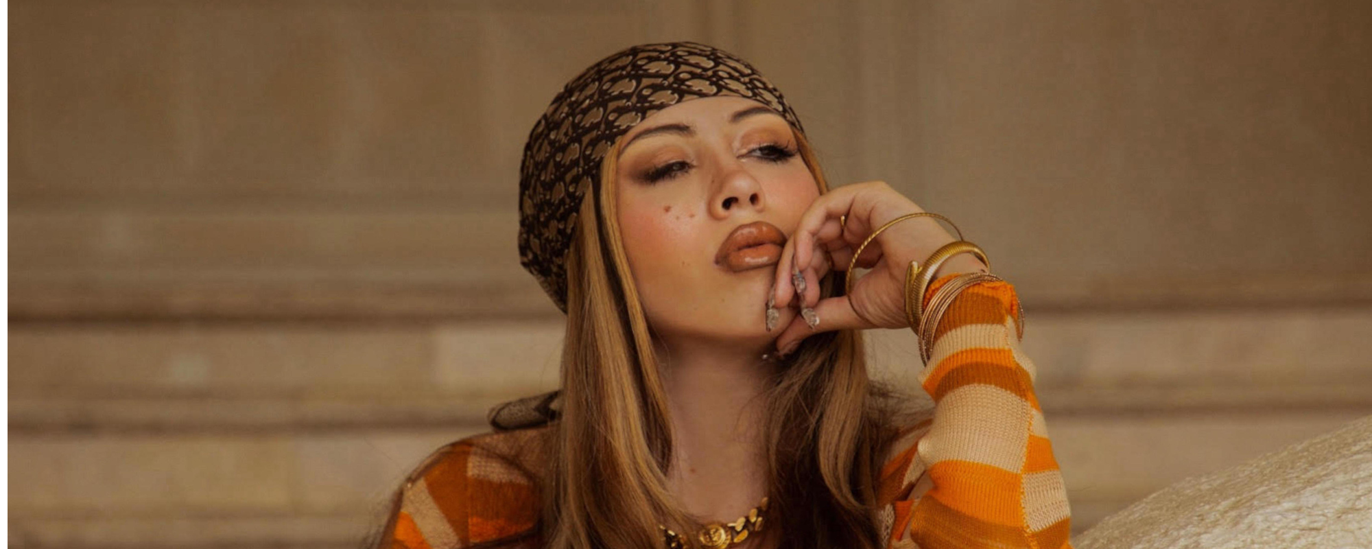Kali Uchis' Bilingual New Single Says “There Are No Laws to Love ...