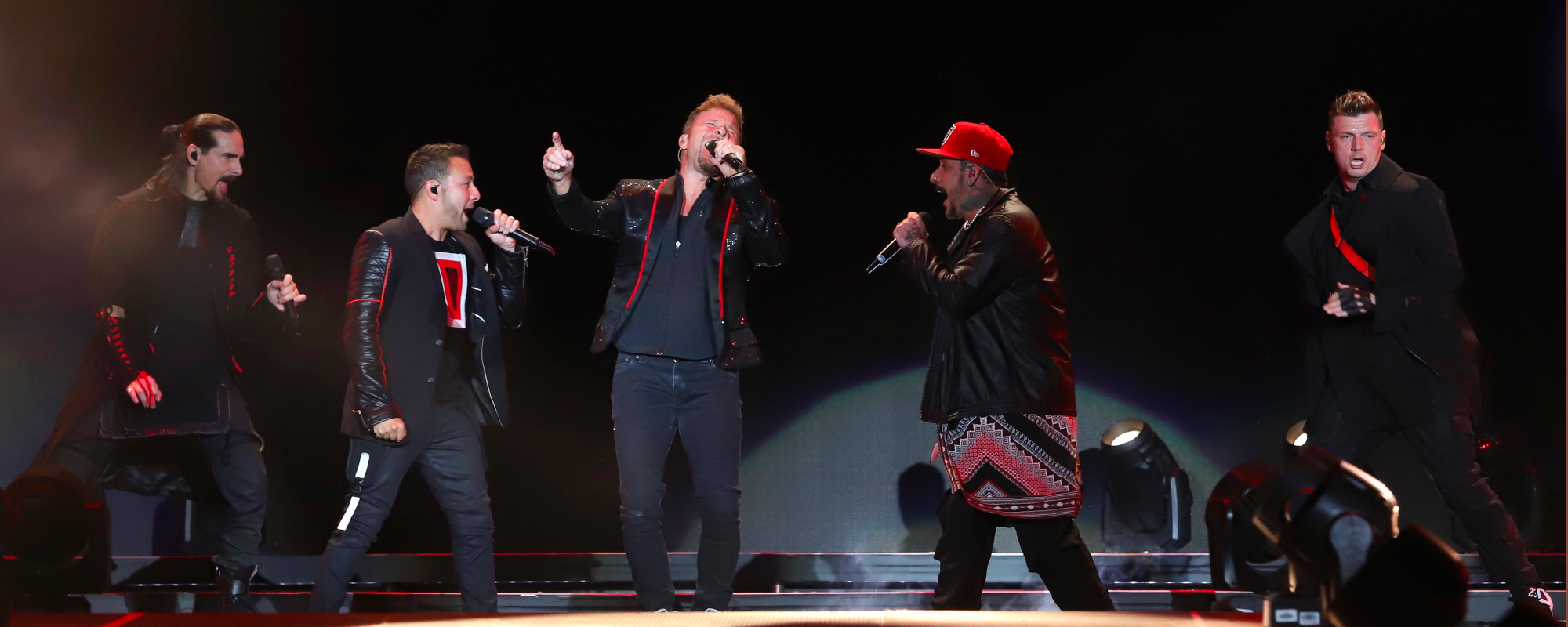 Backstreet Boys Share Emotional Live Tribute to Aaron Carter, Nick Carter Responds to Brother’s Death