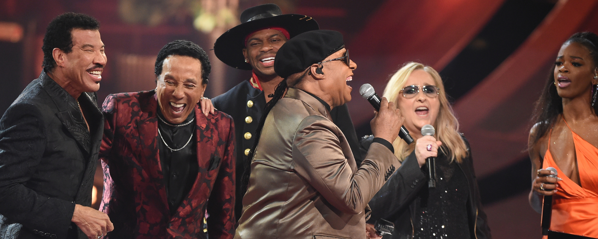 Stevie Wonder, Charlie Puth and Ari Lennox Honor Lionel Richie at the AMAs