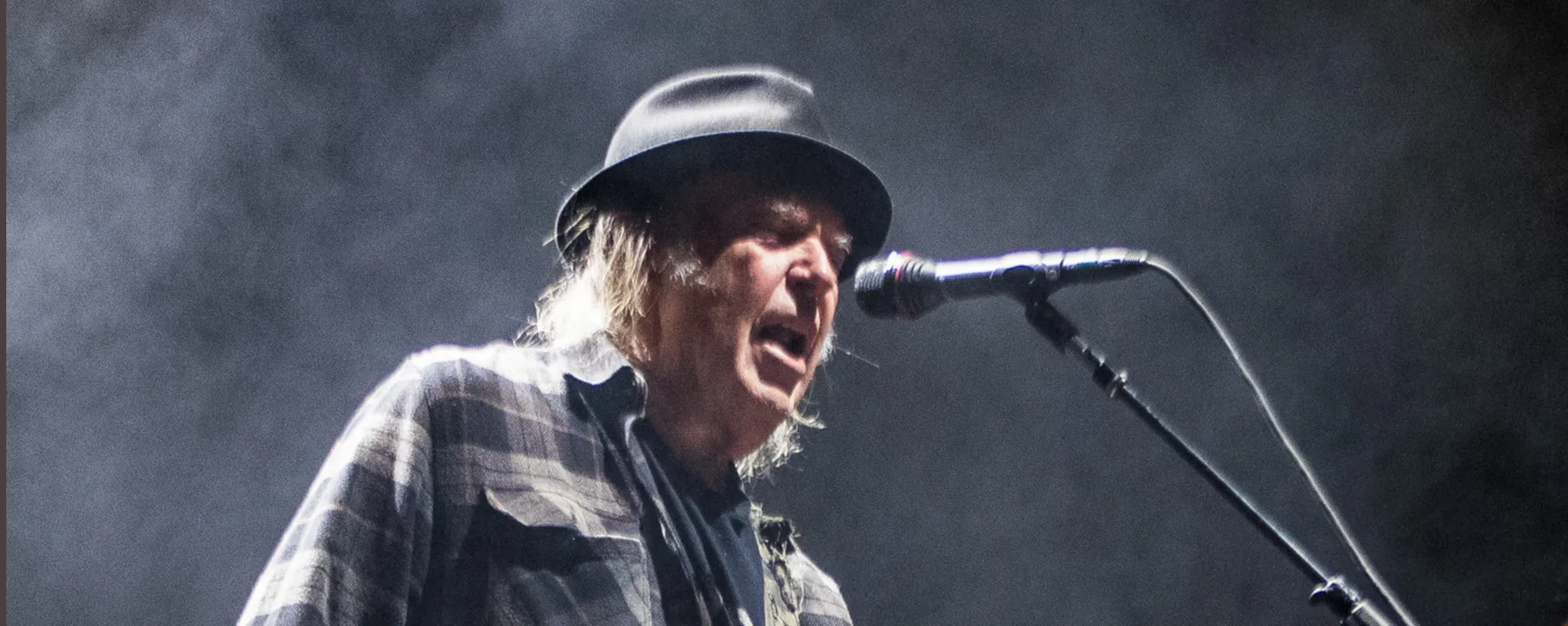 Neil Young Will Tour Again Only If It’s Environmentally Friendly