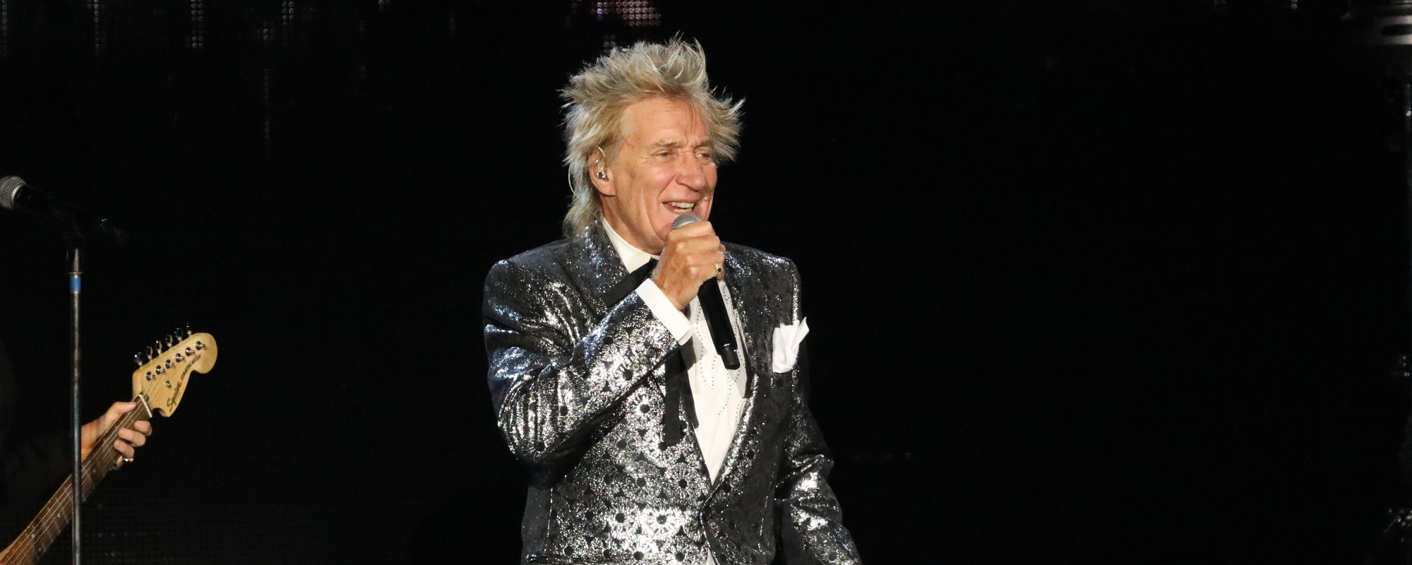 Rod Stewart Says He Won’t Play Saudi Arabia Because of the Country’s Human-Rights Record