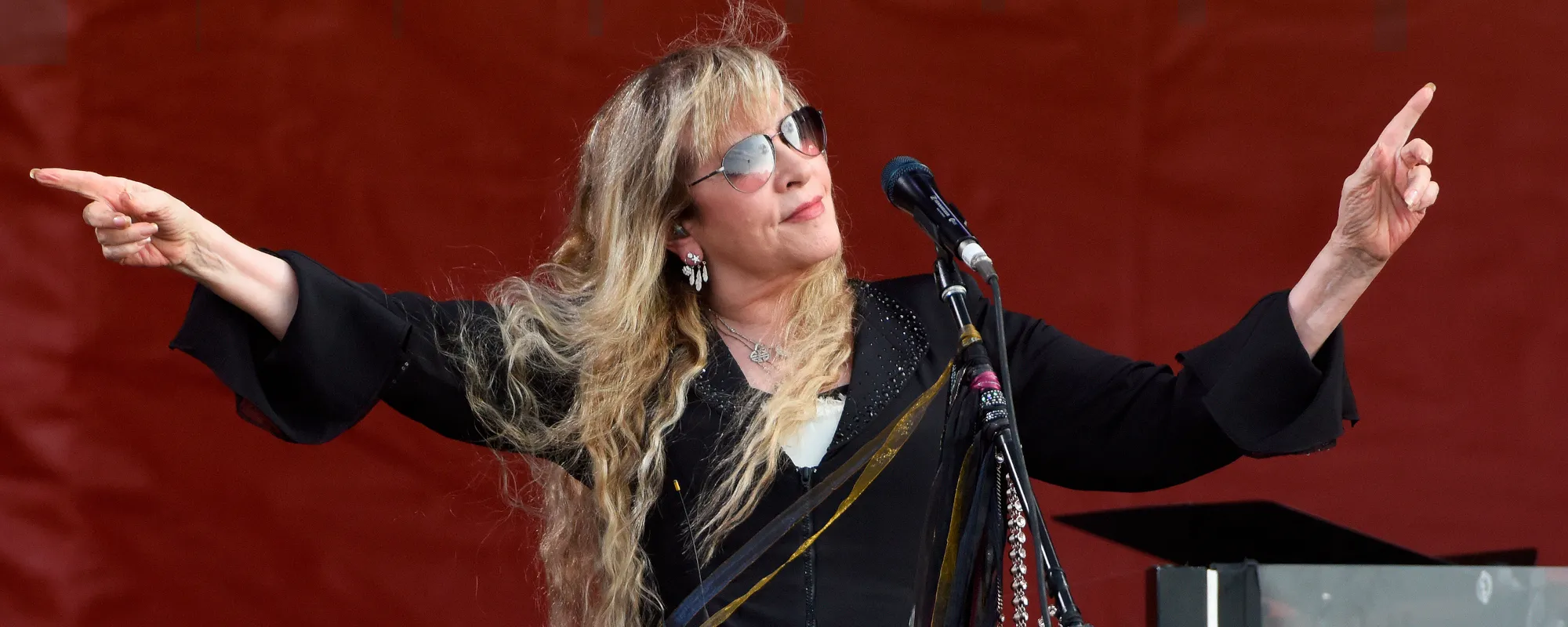 Stevie Nicks Embarks on 2023 Headlining Tour