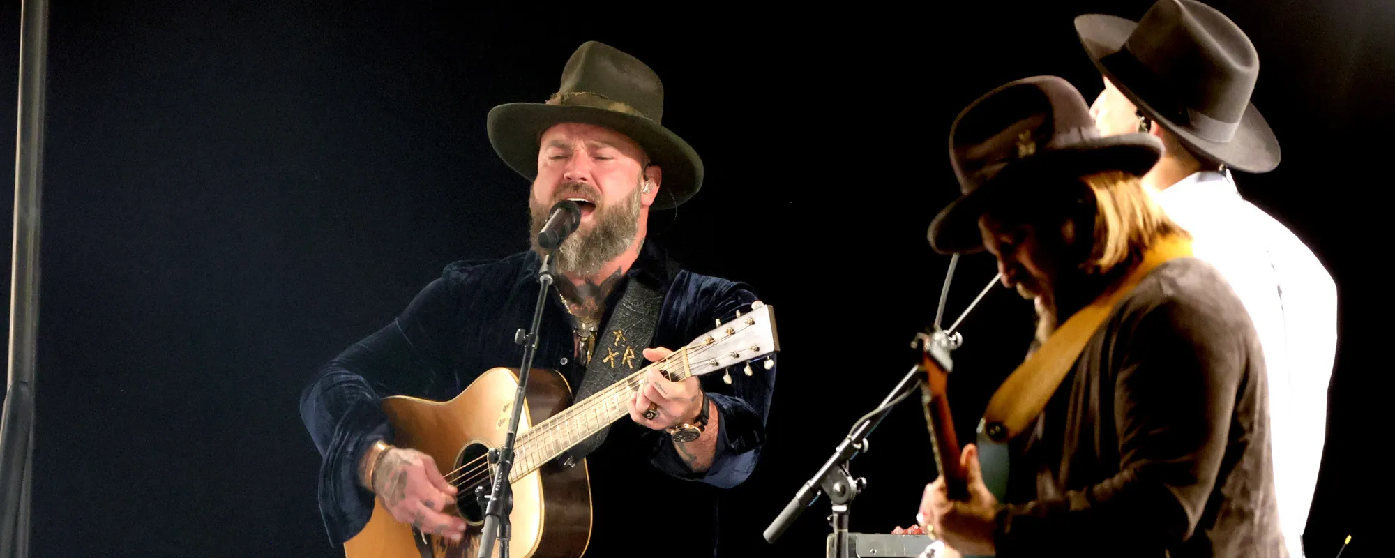 Zac Brown Band Pays Tribute to Robbie Robertson with Cover of “The Weight”