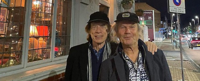 Mick Jagger Steps Out for a Pub Visit with Younger Brother Chris, Checks Out Band