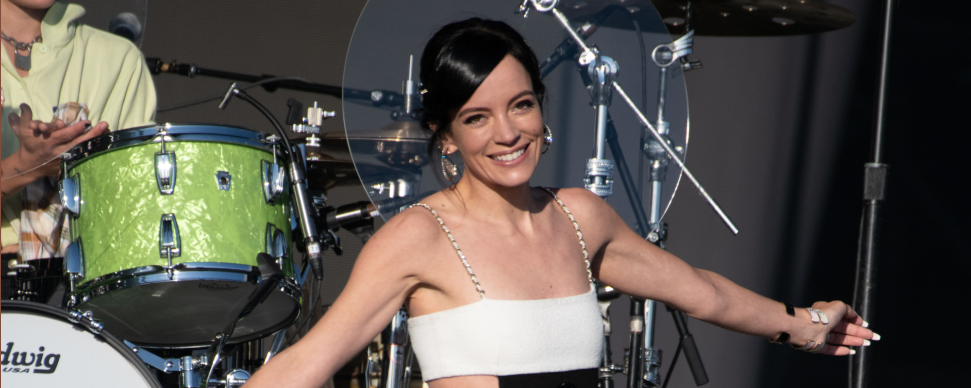 Lily Allen Defends “Nepo Babies” in New Statement: “I Will Be the First to Tell You That I Deserve Nothing”