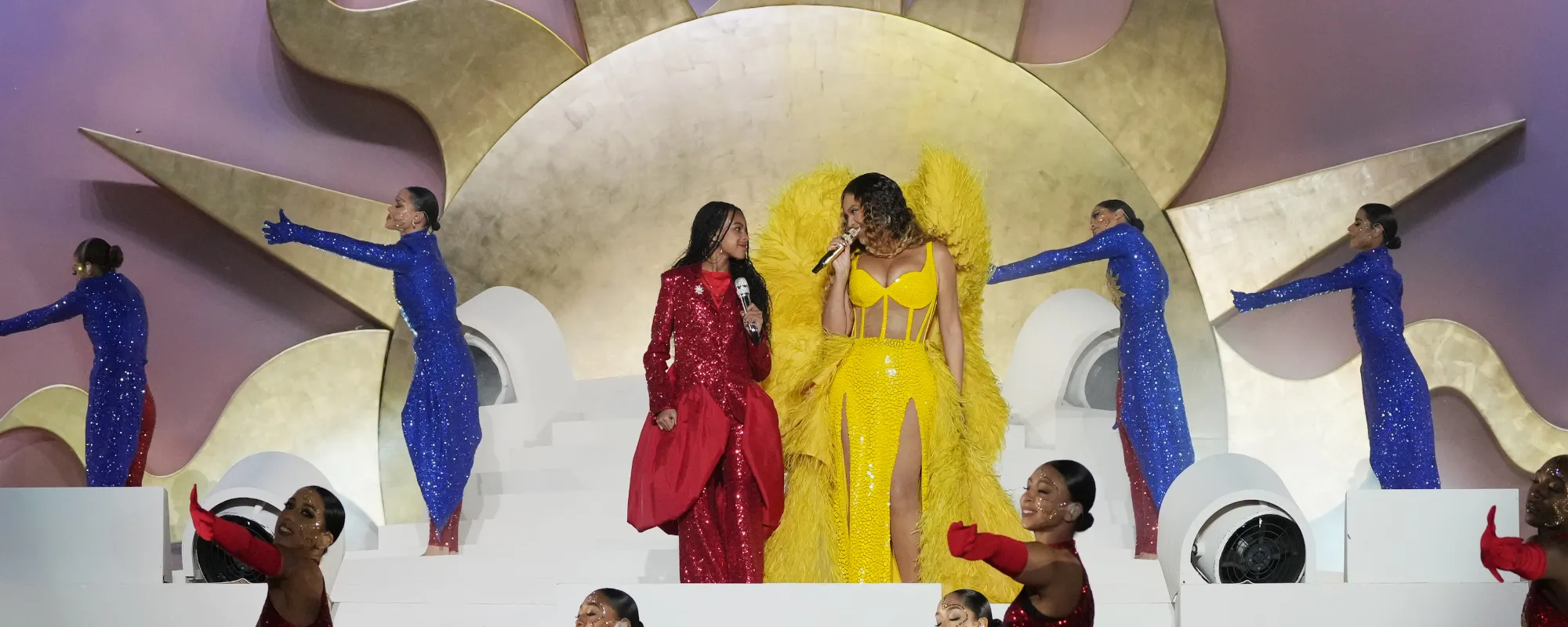 Beyoncé Takes the Stage with Daughter Blue Ivy in Dubai