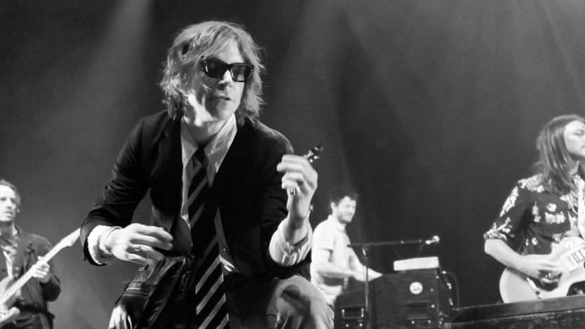 Watch Cage the Elephant's Western-Influenced Trouble Video - American  Songwriter
