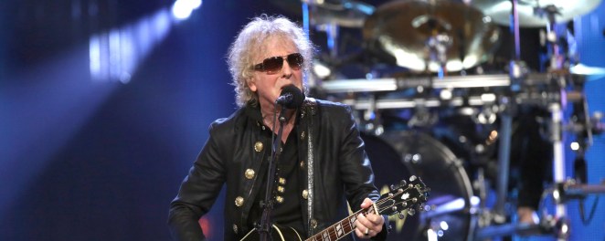 Ian Hunter Enlists Members of The Beatles, Metallica, Guns N’ Roses, and More on Forthcoming Album ‘Defiance’