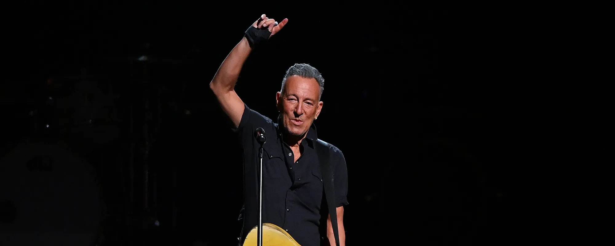 Chris Martin Doesn’t Eat Past 4 PM Because of Bruce Springsteen