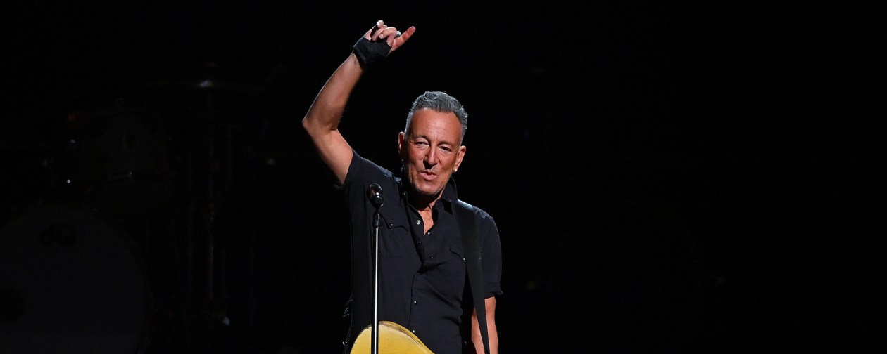 The Meaning of “Blinded by the Light” by Manfred Mann’s Earth Band