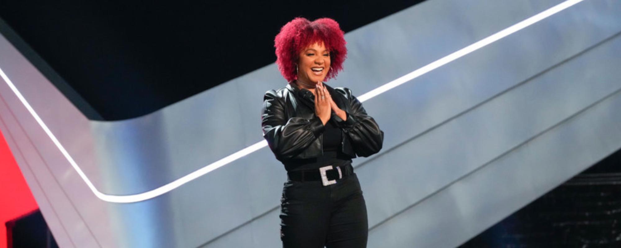 Cait Martin Earns Four Chair Turn on 'The Voice'
