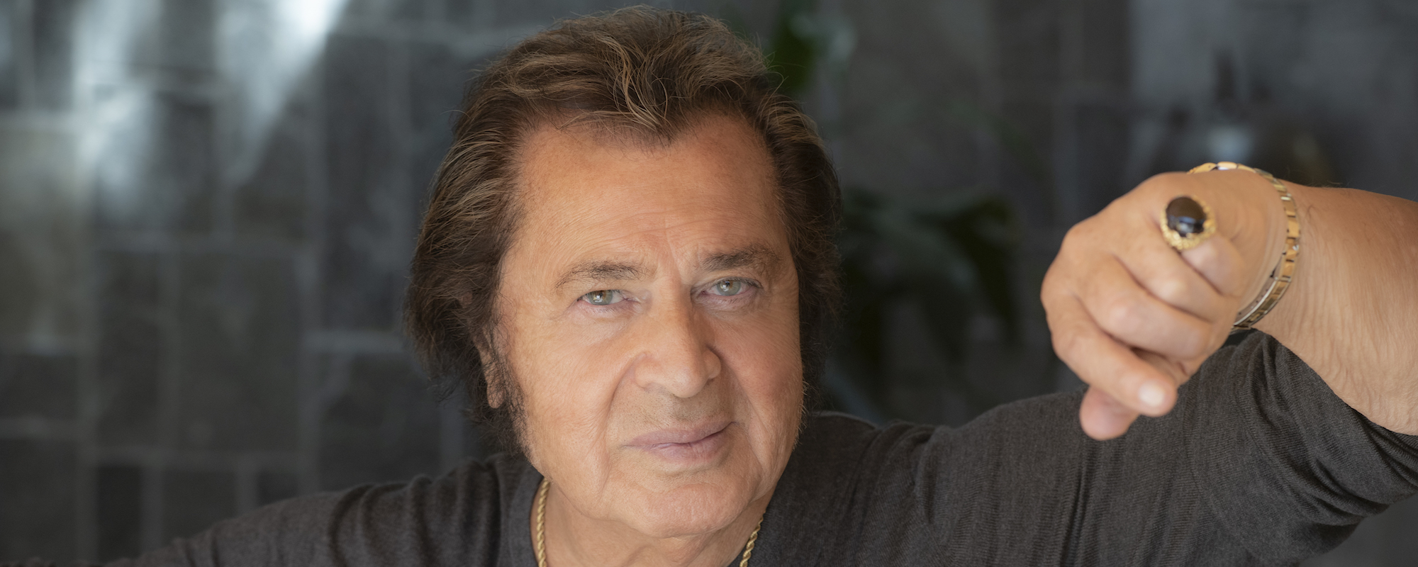 Engelbert Humperdinck to Commemorate Birthday with Album