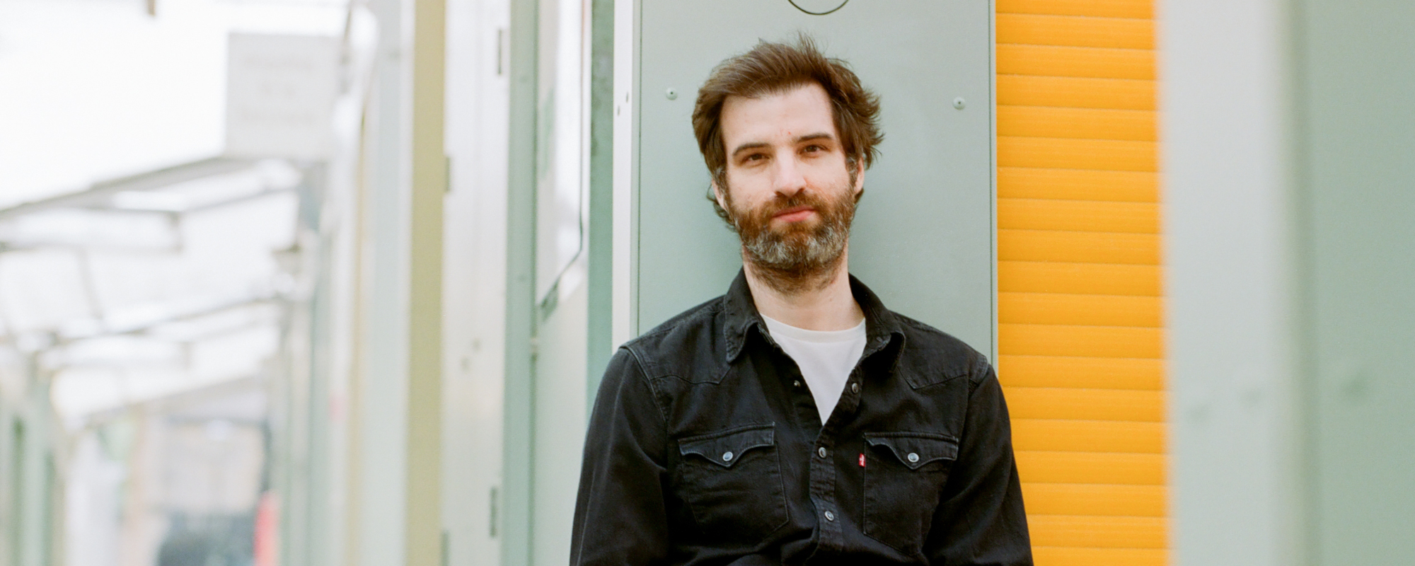 Review: JP Ruggieri Sings of Chaos and Comfort - American Songwriter