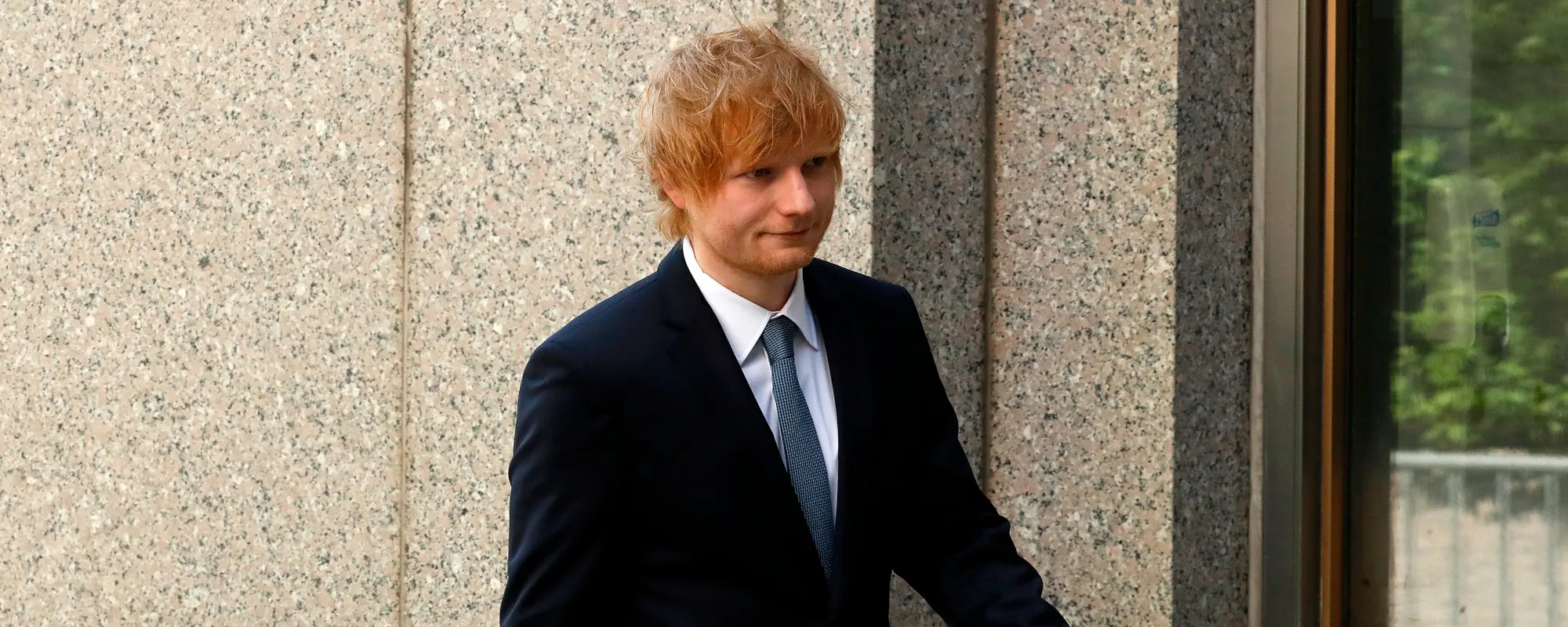 Ed Sheeran Performs “Thinking Out Loud” During Marvin Gaye Copyright Trial