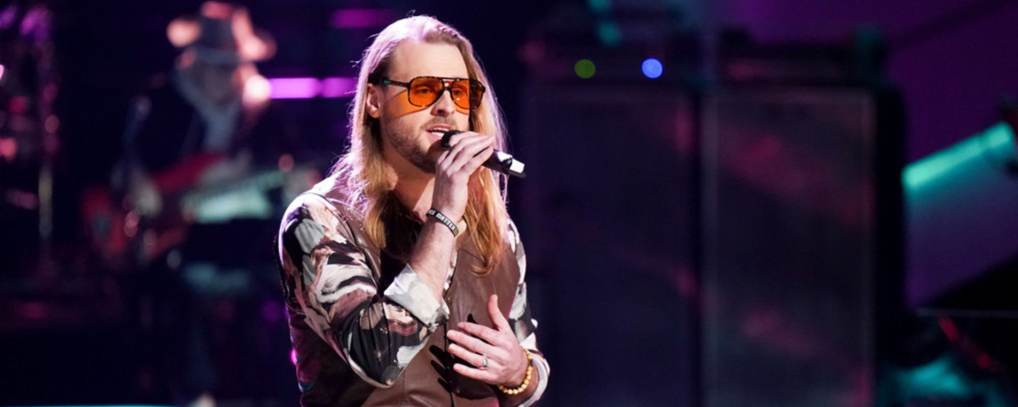 Ross Clayton Mesmerizes with Steely Dan’s “Dirty Work” on ‘The Voice’