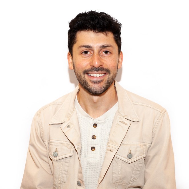 Adam Grossman (A&R, Atlantic Records and APG Publishing): Adam Grossman is a Los Angeles based Senior Director of A&R at Atlantic Records and APG Publishing. He has worked with artists such as Jason Derulo, Jax, David Guetta, Ava Max, 24kgoldn, Faouzia, maryjo and many more.