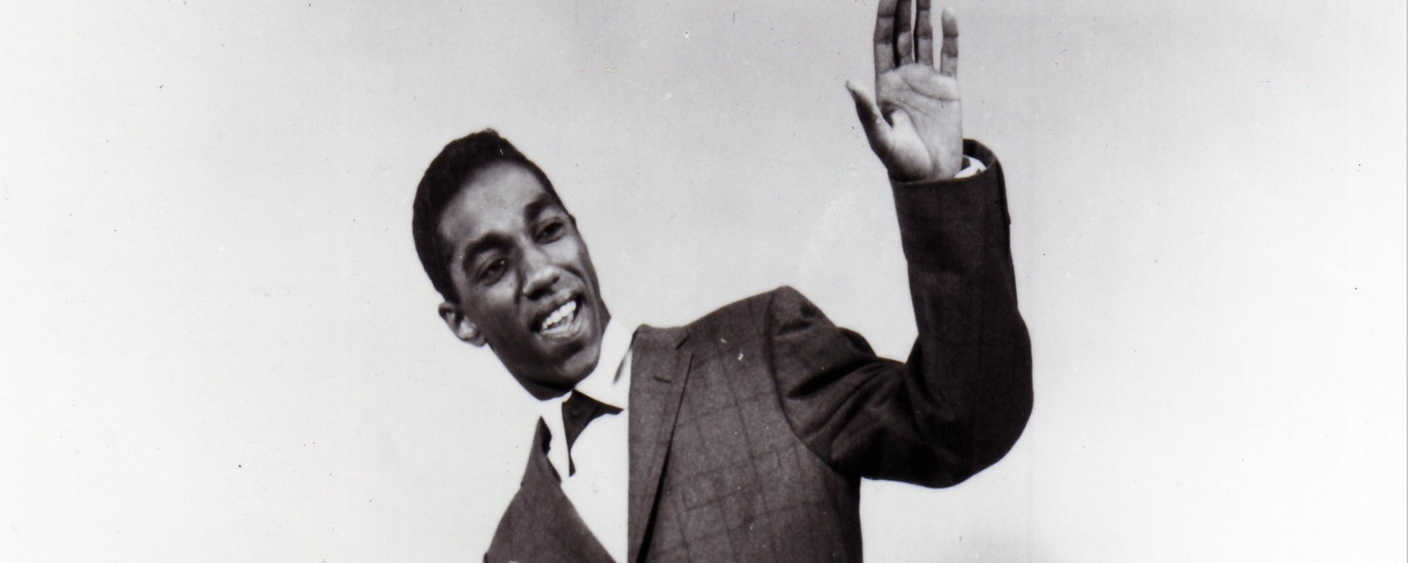 في مثل هذا اليوم من عام 2023، توفي أحد أعظم نجوم السول في القرن العشرين عن عمر يناهز 81 عامًا، بعد مسيرة حافلة بثلاثة أغانٍ حققت أعلى المراتب.