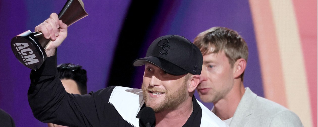 Meaning Behind Cole Swindell’s ACM Winning Hit “She Had Me At Heads