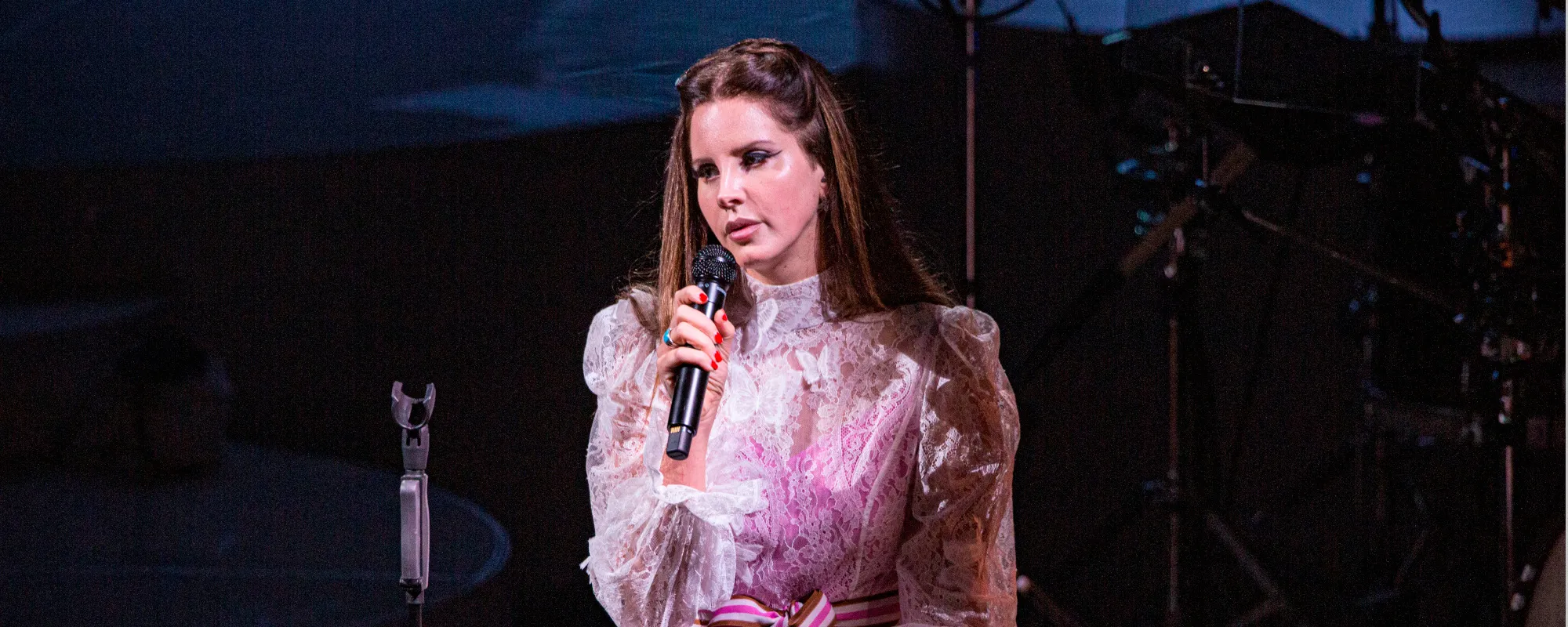 Lana Del Rey Hits Streaming Stride with “Ocean Blvd,” Reenters Chart with ‘Born to Die’
