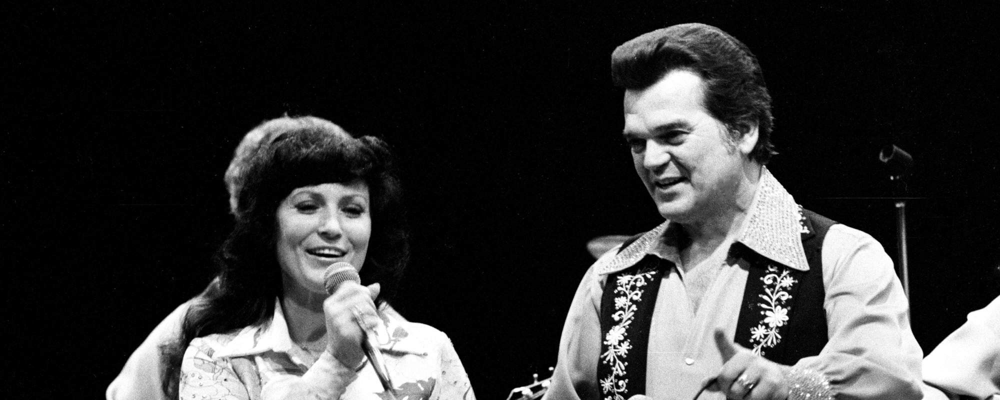 Loretta Lynn & Conway Twitty Back Street Affair History Behind the Country Duo Conway Twitty & Loretta Lynn
