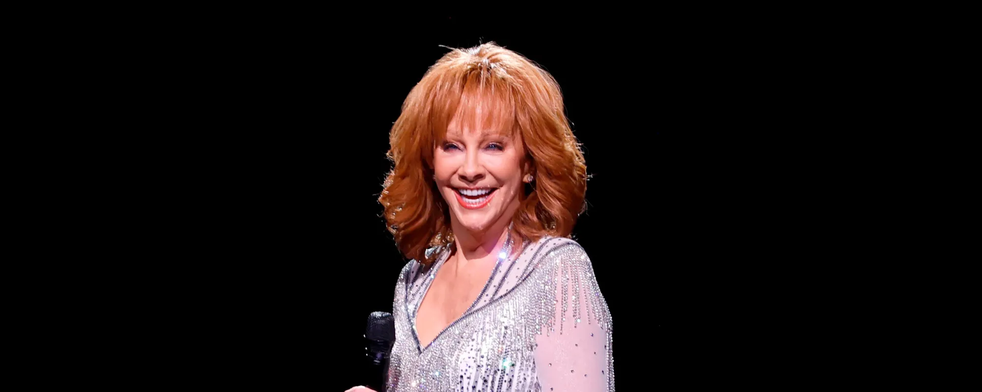 Reba McEntire Says Dolly Parton Is Hard to Contact: “Dolly Does Not Text”