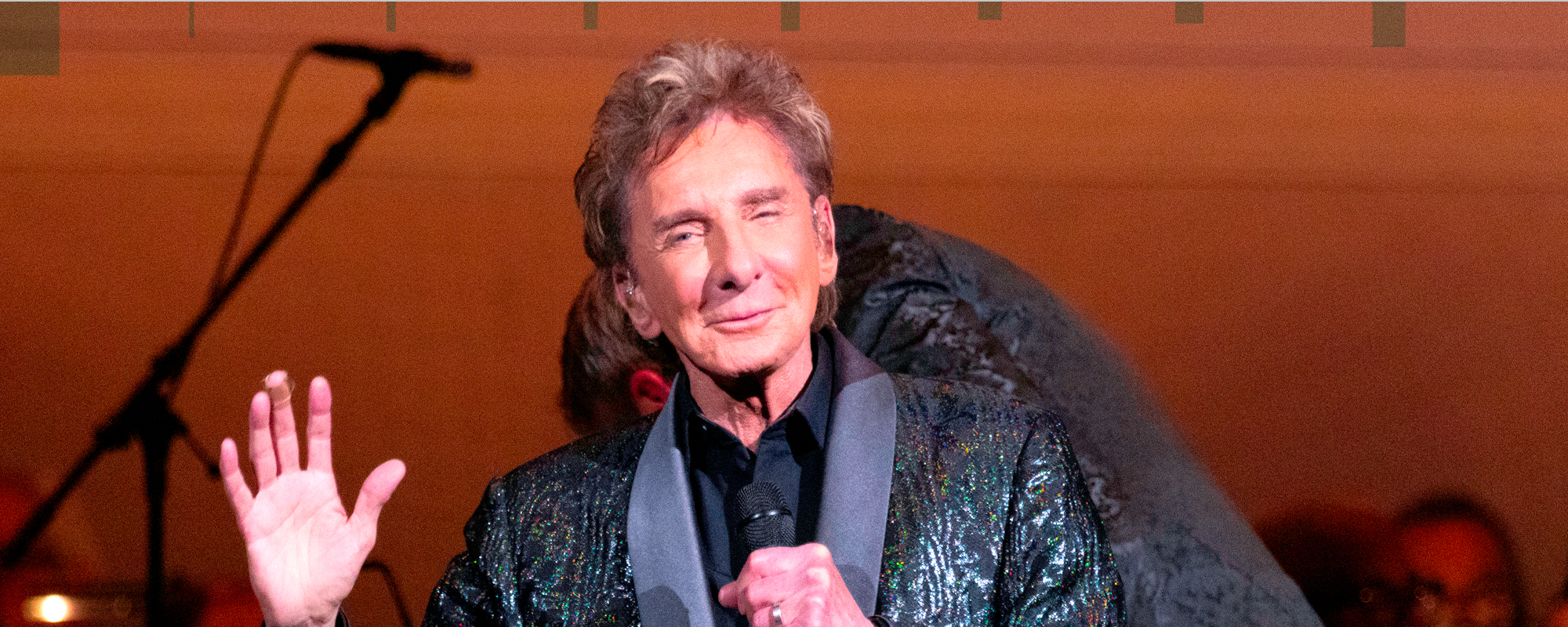 Who Wrote Barry Manilow’s “I Write the Songs”?