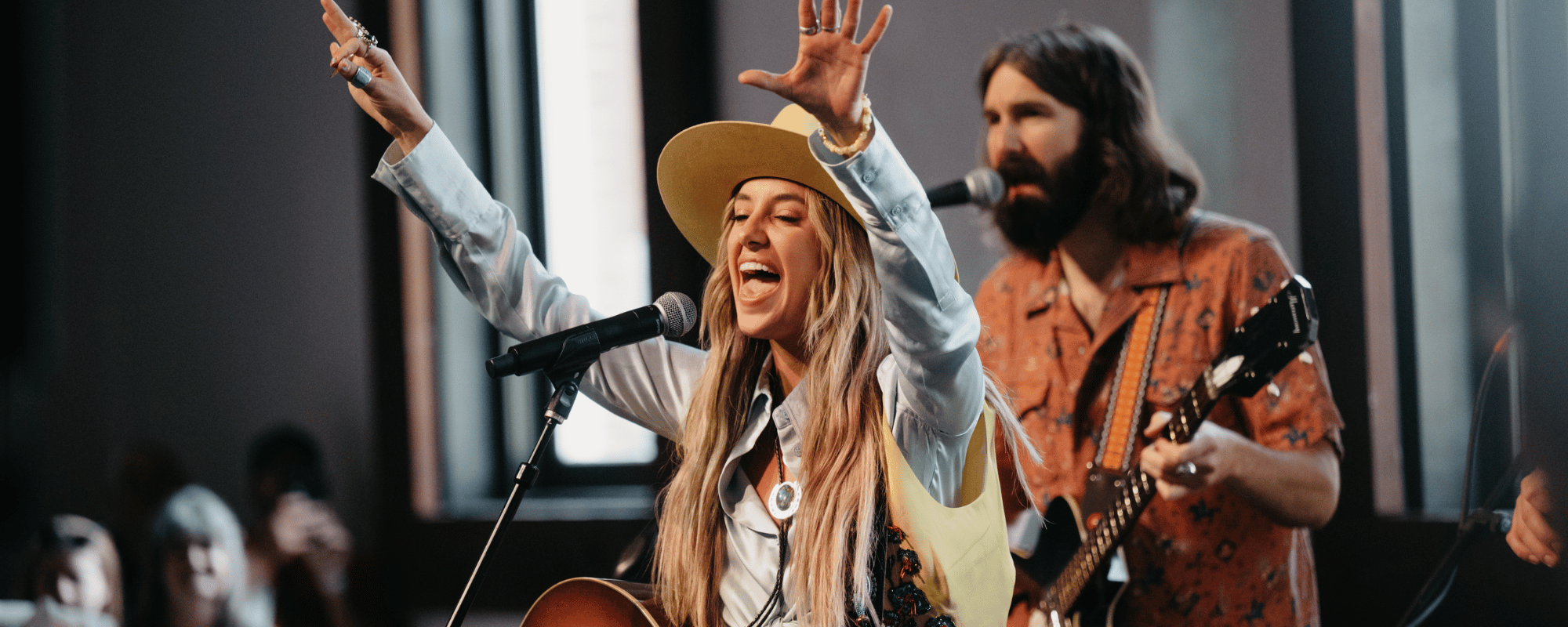 Lainey Wilson Builds Up Emerging Artists with Bell Bottom Barn Dance at CMA Fest