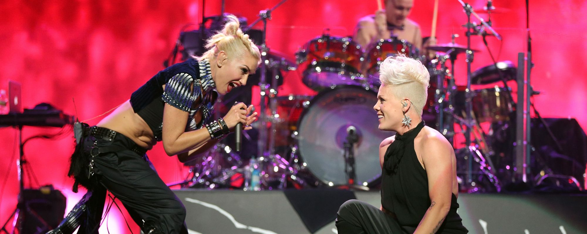 Pink and Gwen Stefani Praise Each Other Online Following Live Shows: “Such a Superhero”