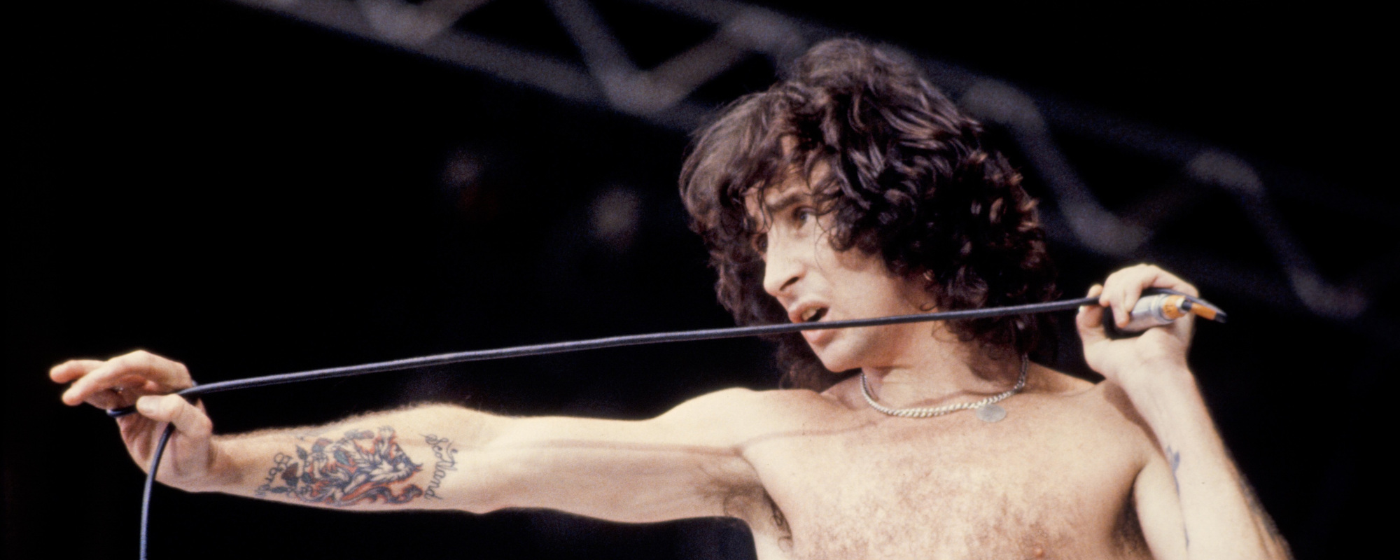 The 12 Best Bon Scott Quotes - American Songwriter