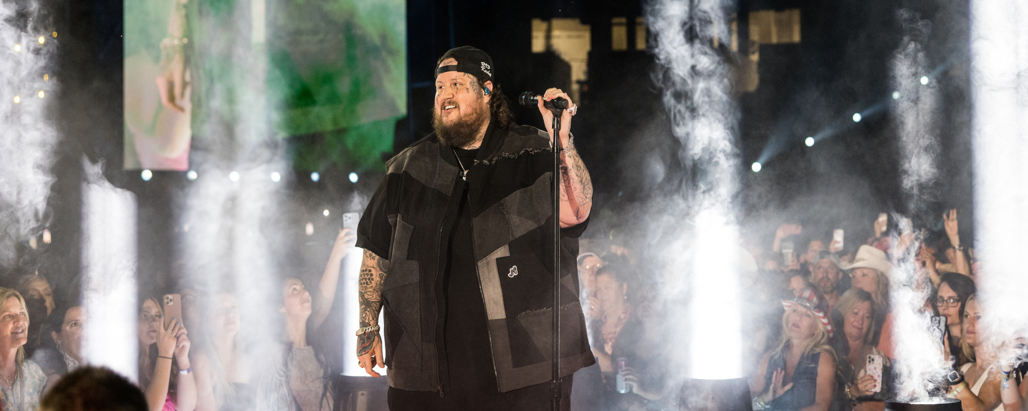 Jelly Roll's Stage Presence: 5 Unforgettable Live Performances